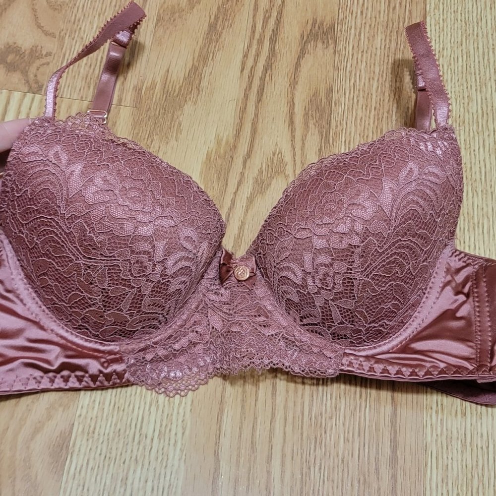 Lacy bra